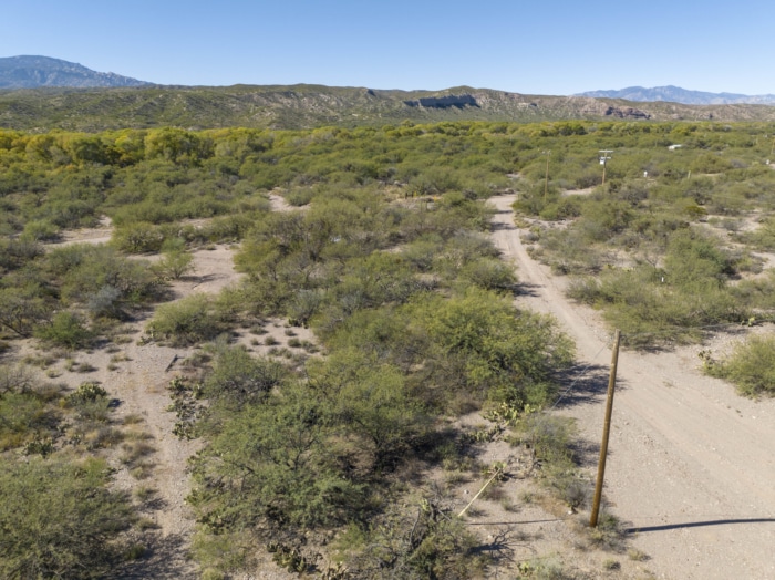 5.0 acres, Cochise AZ, Parcel 209-35-005 - Image 2