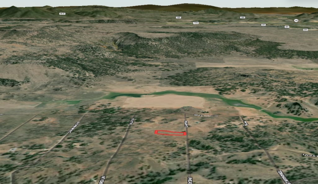 Peaceful Woodland Retreat 2.4 Acres, Klamath, Oregon R267124 - Image 7