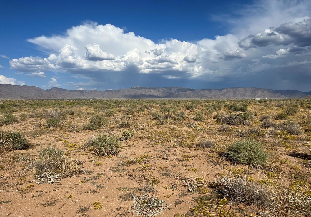 5.01 Acres, Mohave County AZ, Parcel 353-18-020B 5.01 Acres, Mohave, Arizona Parcel Number: 353-18-020B - Image 2