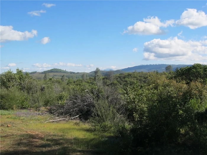 20.0 Acres. Lake County OR, Parcel 10712 20 Acres, Lake, Oregon Account 10712 / Map and Taxlot 38S19E27-00-00800