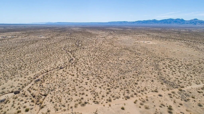 Build, or Invest in Your Desert Dream 20.36 Acres, Mohave, Arizona 306-24-005 - Image 4